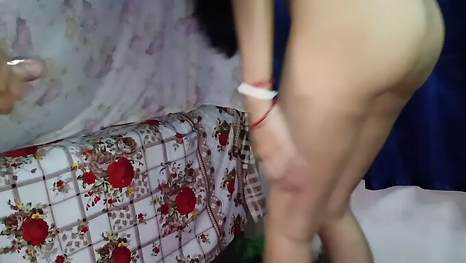 Amateur Indian Wife Gets Fucked Hard In Dog Style