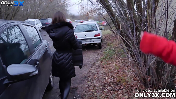 Shalina Devine Og Amirah Adara I Het Trekant Med Heldig Fyr