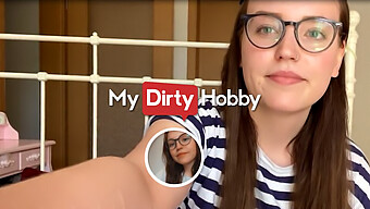 Pengalaman Telanjang Solo Pertama Leni_lizz Di Mydirtyhobby