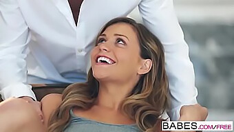 Mia Malkova Y Richie Black En Un Vídeo Caliente Y Explícito