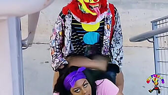 Gibby The Clown Fucks Ebony Thot On A Public Highway During Rush Hour