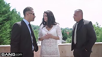 Glamkore - Coco De Mal Se Fute Pe Față Și Face Sex Anal Într-Un Trio Fierbinte