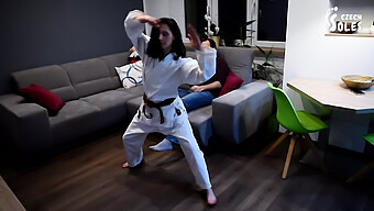 Karate, Dominación De Pies Y Sofocamiento De Pies Para Fetichistas