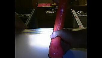 Deep Throat Dildo Zum Einsatz