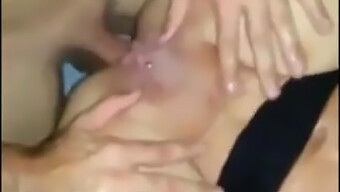 Genç Bir Amatörle Squirt Ve Anal Eğlencesi