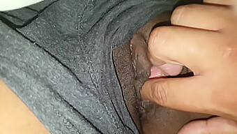 Sweet And Wet: Black Pussy